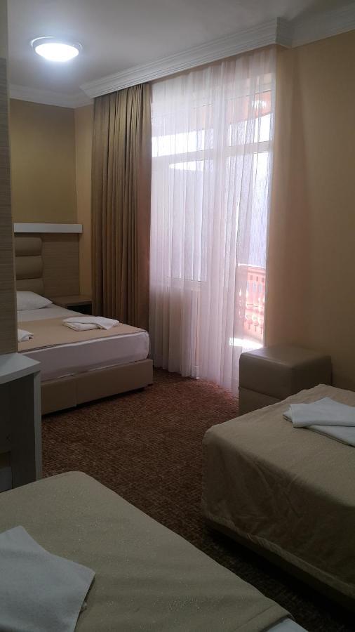 Hotel Genatsvale Batumi Ngoại thất bức ảnh