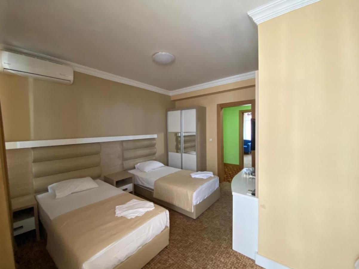 Hotel Genatsvale Batumi Ngoại thất bức ảnh