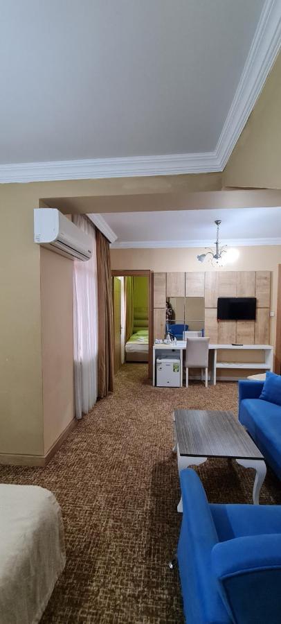 Hotel Genatsvale Batumi Ngoại thất bức ảnh