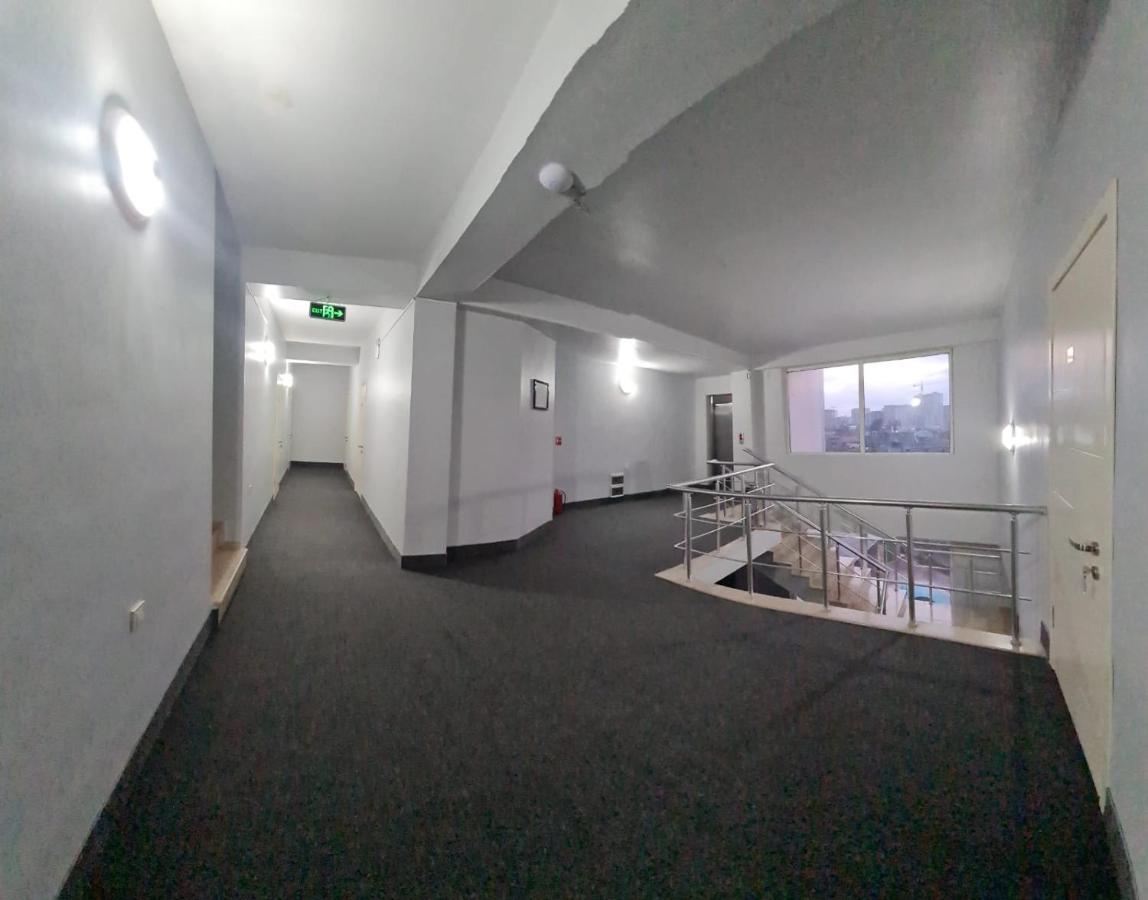 Hotel Genatsvale Batumi Ngoại thất bức ảnh